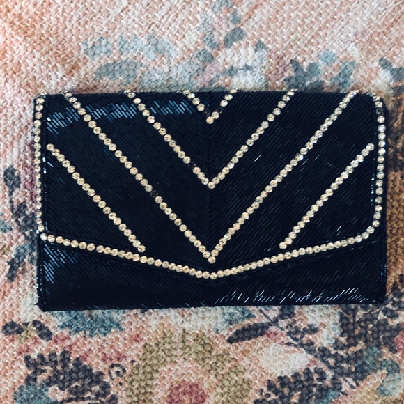 La Regale Handbags - La Regale Vintage Beaded Rhinestone Clutch purse